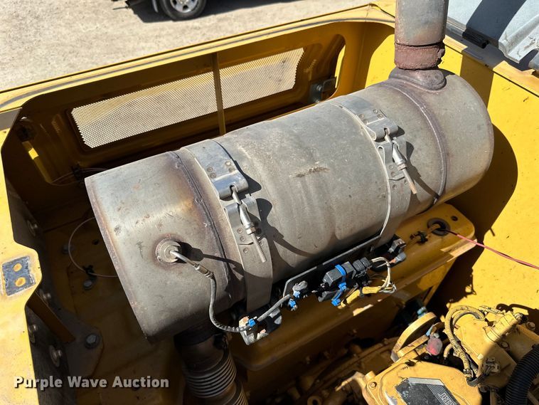 image for item DG0494 2012 Caterpillar 320E excavator