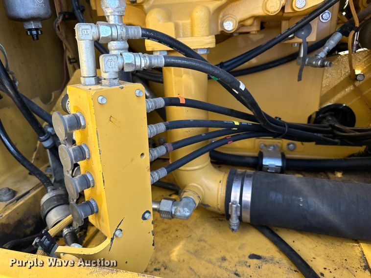 image for item DG0494 2012 Caterpillar 320E excavator