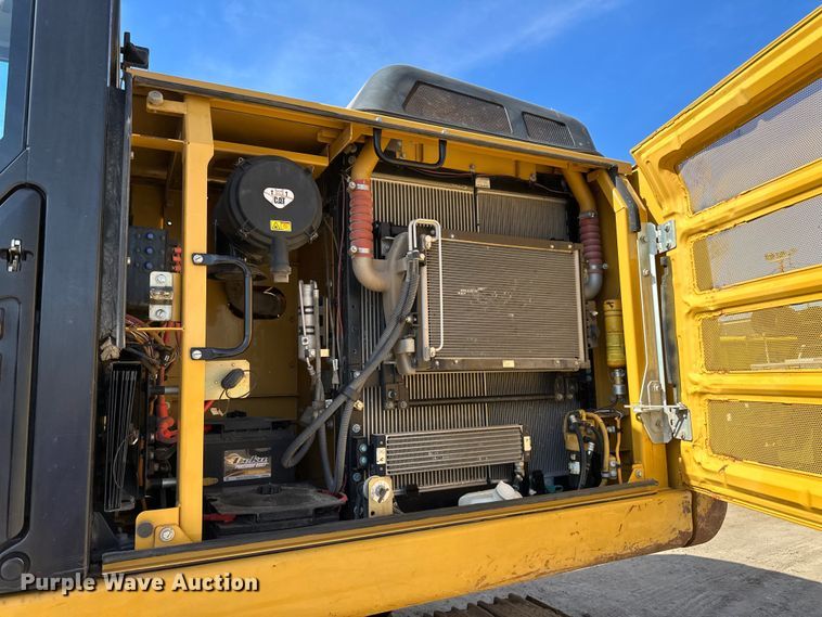 image for item DG0494 2012 Caterpillar 320E excavator