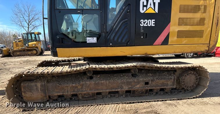 image for item DG0494 2012 Caterpillar 320E excavator