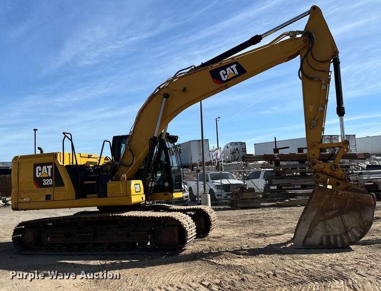 image for item DG0495 2019 Caterpillar 320 excavator