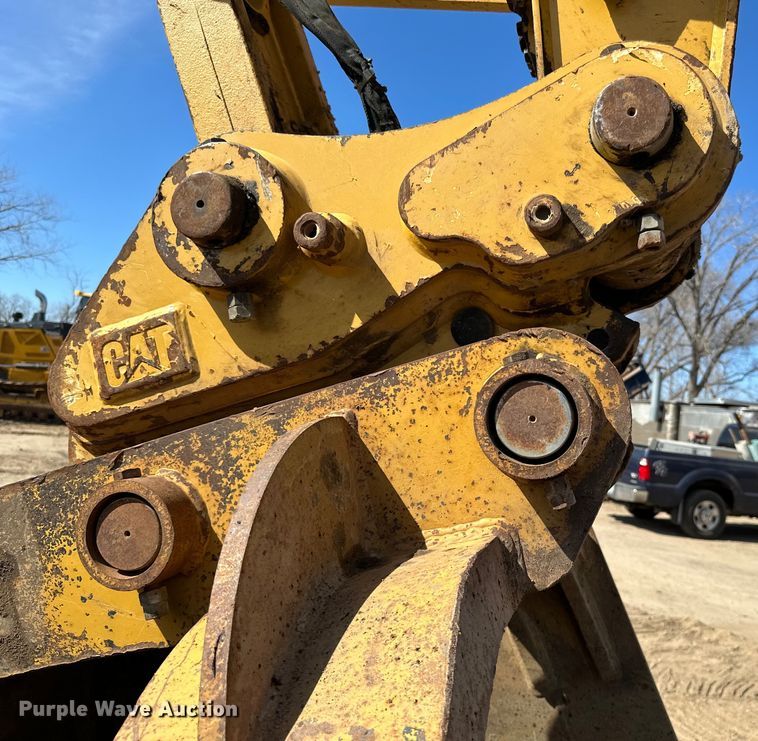 image for item DG0495 2019 Caterpillar 320 excavator