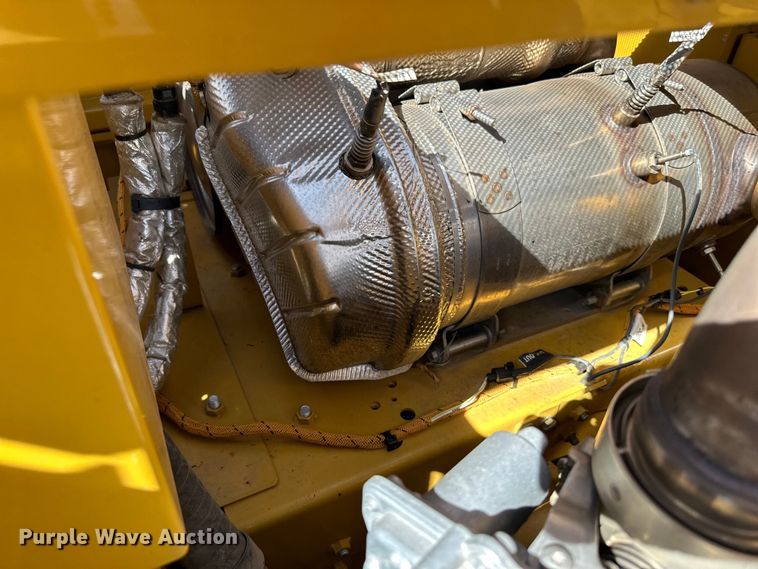 image for item DG0495 2019 Caterpillar 320 excavator