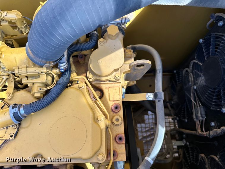 image for item DG0495 2019 Caterpillar 320 excavator