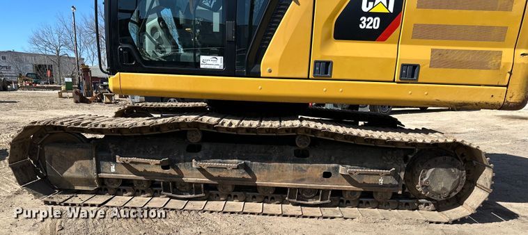 image for item DG0495 2019 Caterpillar 320 excavator