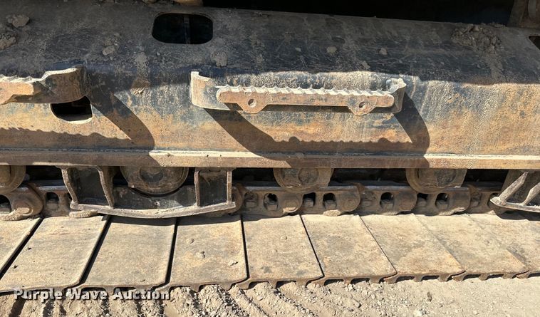 image for item DG0495 2019 Caterpillar 320 excavator