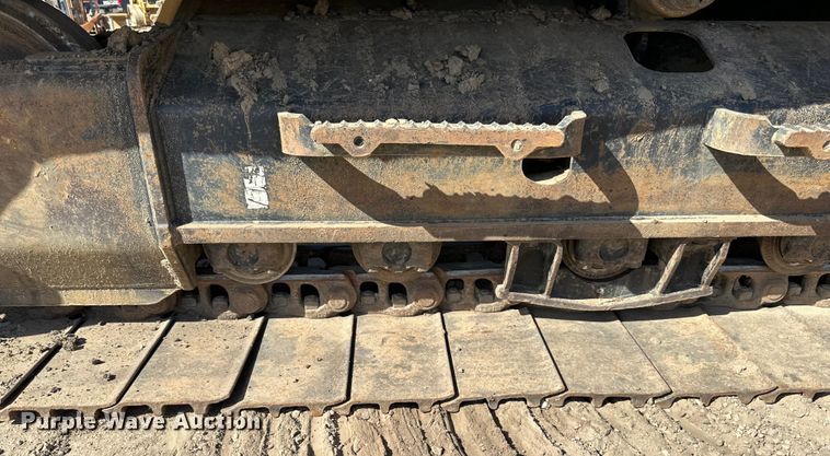 image for item DG0495 2019 Caterpillar 320 excavator