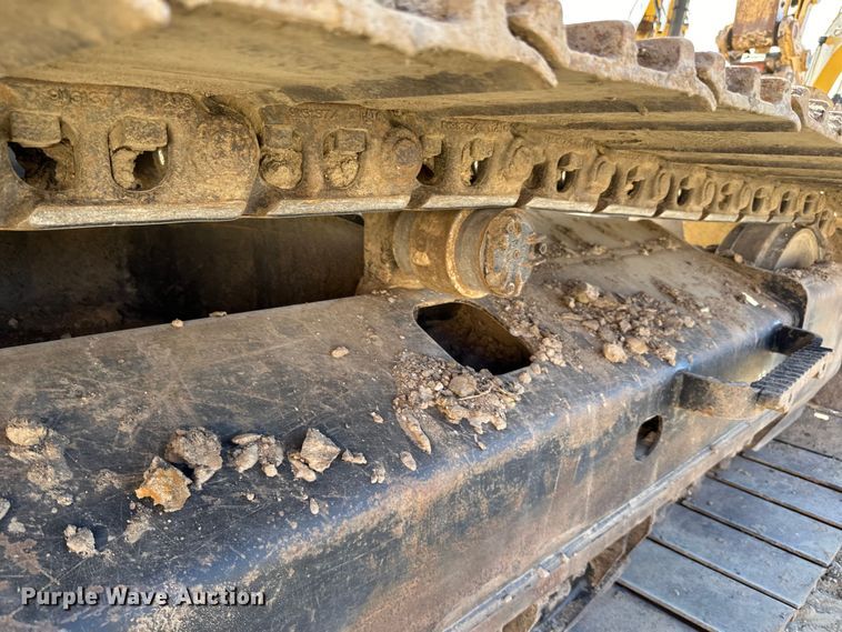 image for item DG0495 2019 Caterpillar 320 excavator