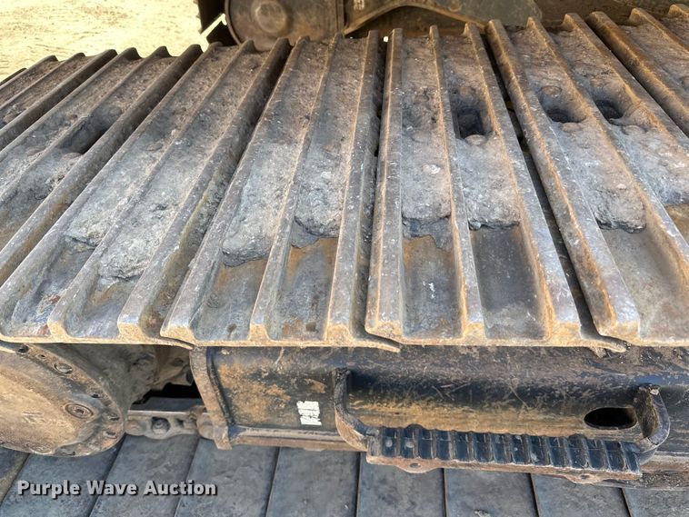 image for item DG0495 2019 Caterpillar 320 excavator