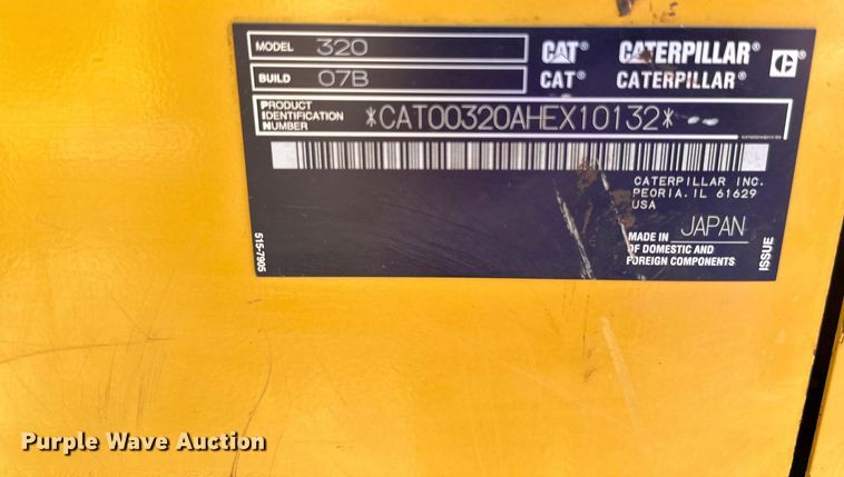 image for item DG0495 2019 Caterpillar 320 excavator