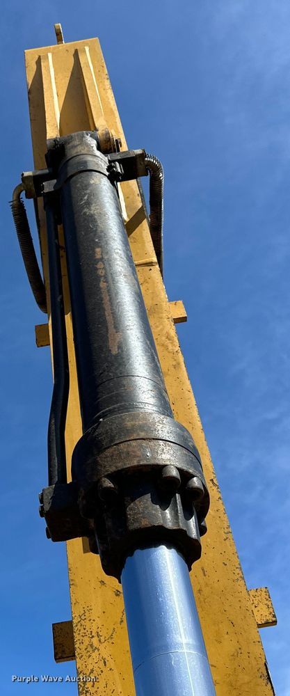 image for item DG0496 2011 Caterpillar 336EL excavator