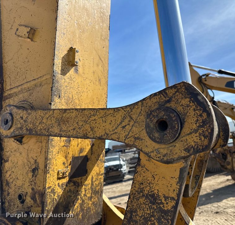 image for item DG0496 2011 Caterpillar 336EL excavator