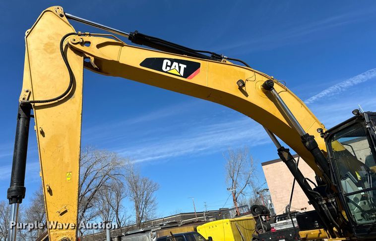 image for item DG0496 2011 Caterpillar 336EL excavator