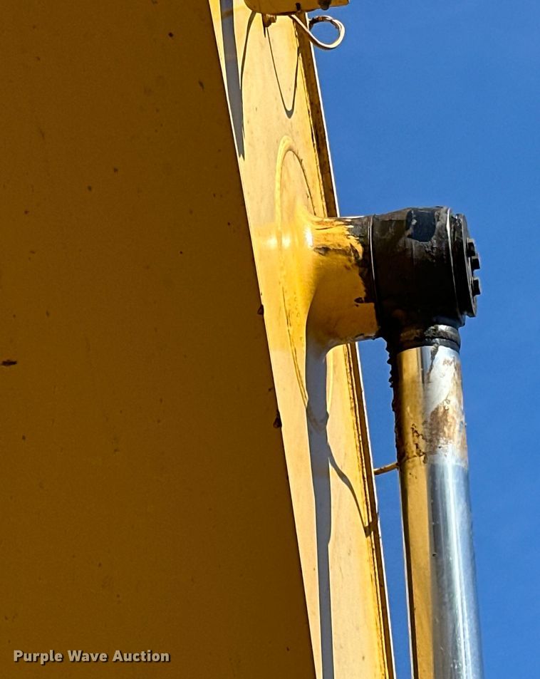 image for item DG0496 2011 Caterpillar 336EL excavator