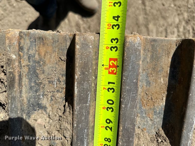 image for item DG0496 2011 Caterpillar 336EL excavator