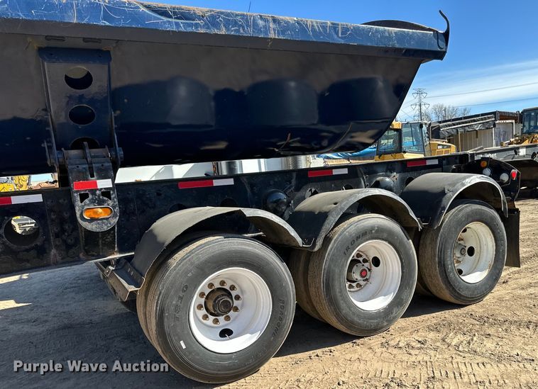 image for item DG0498 2007 Sidump'r SDR325 side dump trailer