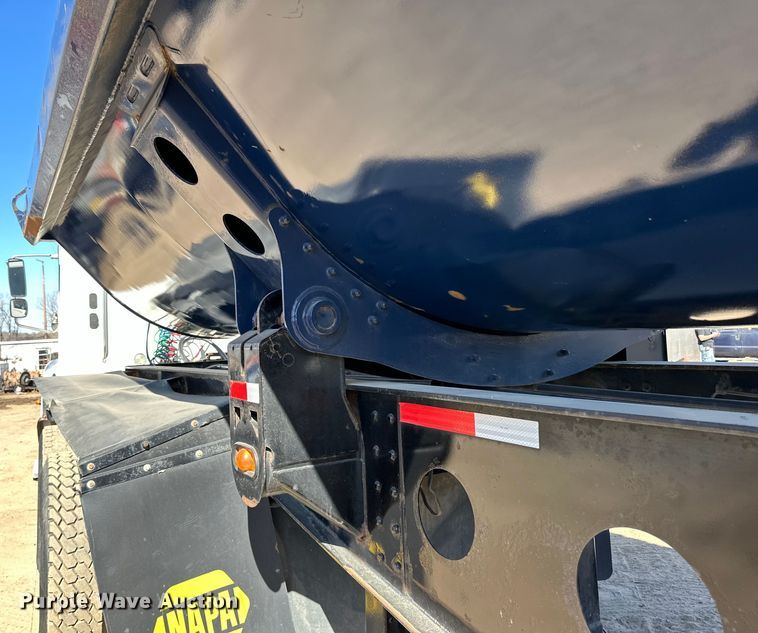 image for item DG0498 2007 Sidump'r SDR325 side dump trailer