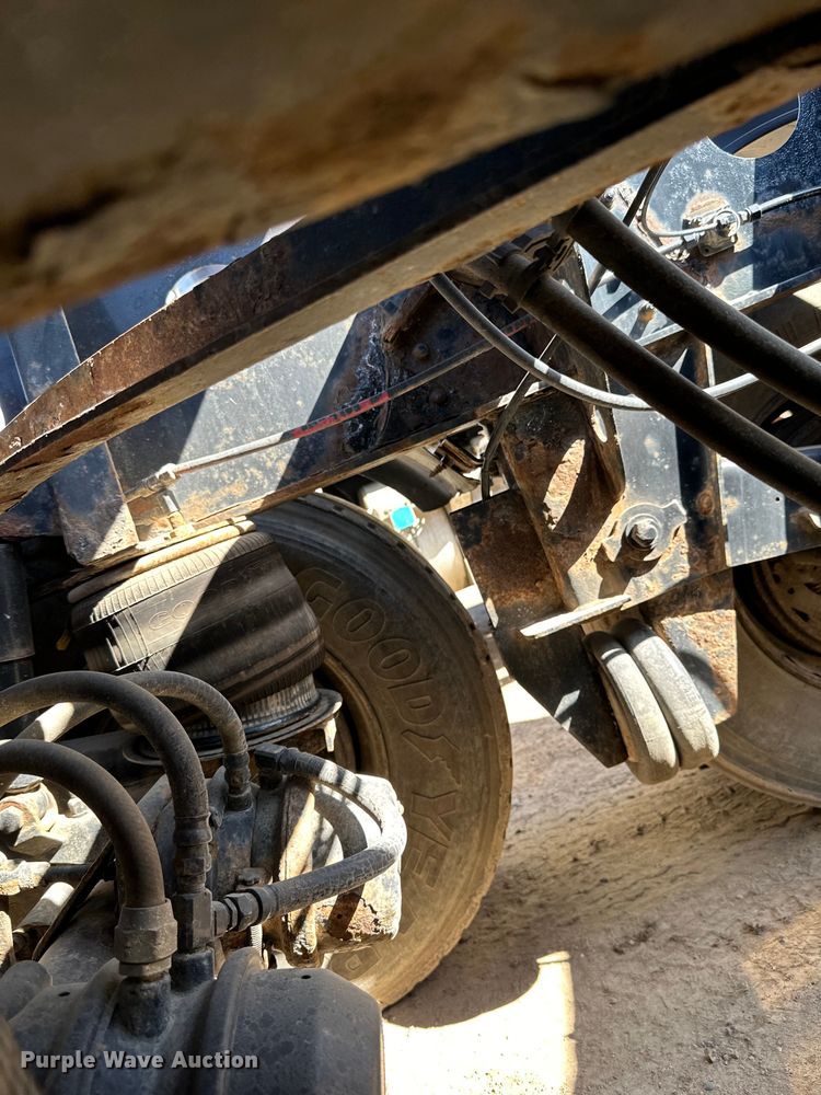 image for item DG0498 2007 Sidump'r SDR325 side dump trailer