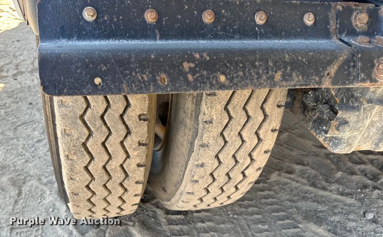 image for item DG0498 2007 Sidump'r SDR325 side dump trailer