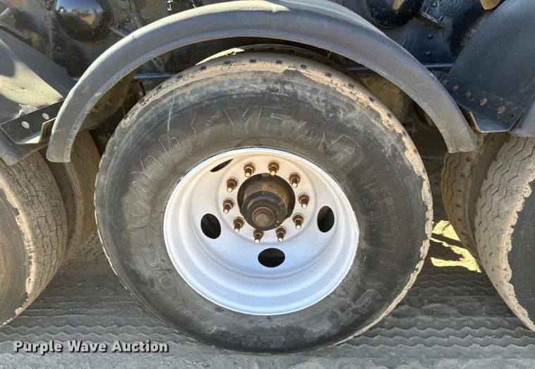 image for item DG0498 2007 Sidump'r SDR325 side dump trailer