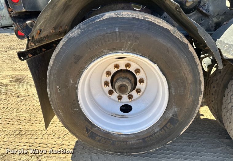 image for item DG0498 2007 Sidump'r SDR325 side dump trailer