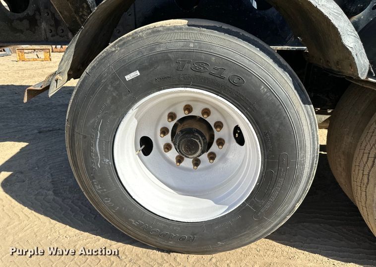 image for item DG0498 2007 Sidump'r SDR325 side dump trailer