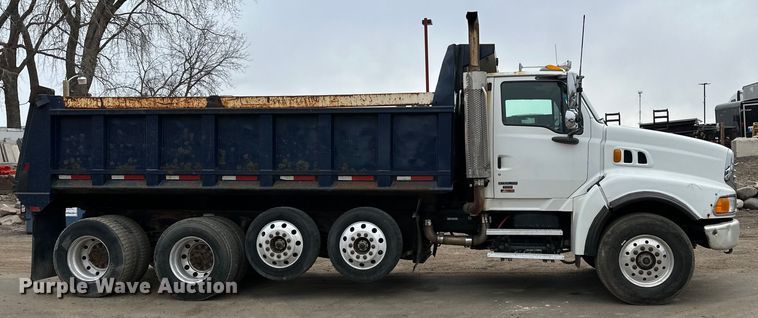 image for item DG0499 2007 Sterling LT9500 dump truck