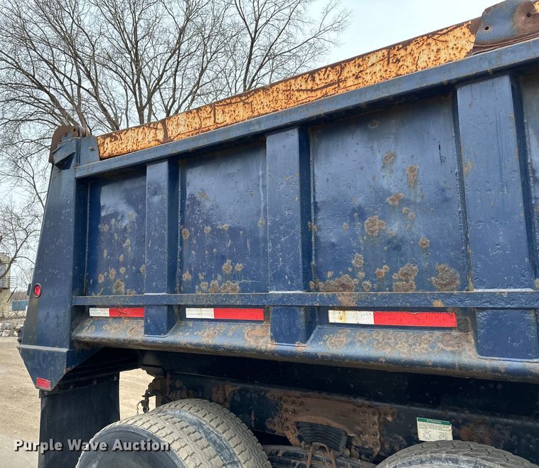 image for item DG0499 2007 Sterling LT9500 dump truck