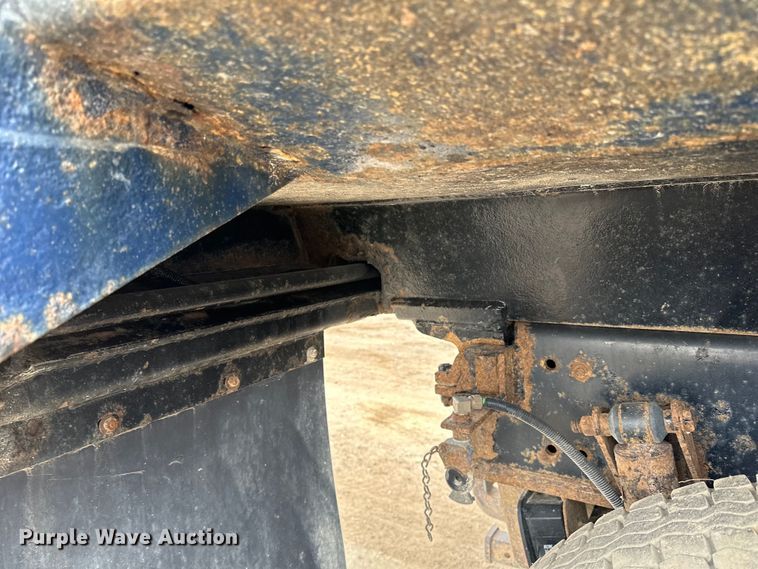 image for item DG0499 2007 Sterling LT9500 dump truck