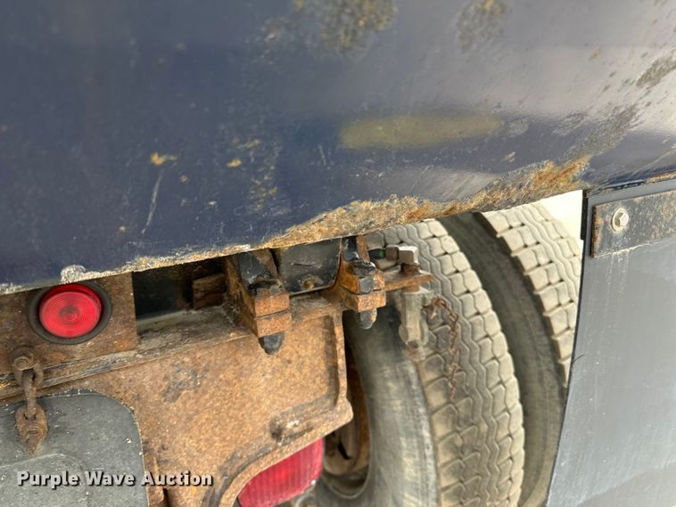 image for item DG0499 2007 Sterling LT9500 dump truck