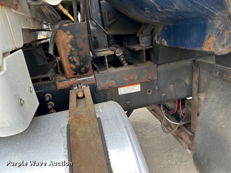 image for item DG0499 2007 Sterling LT9500 dump truck