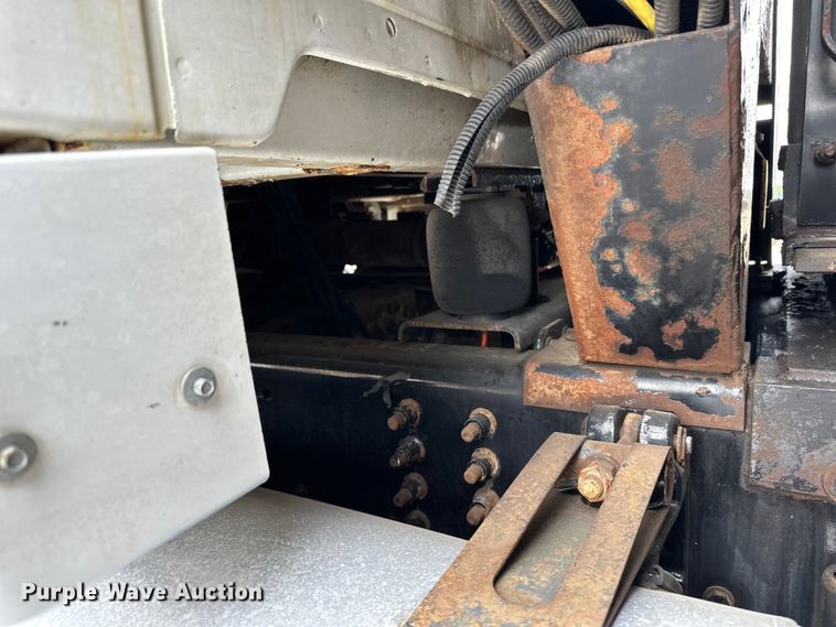 image for item DG0499 2007 Sterling LT9500 dump truck