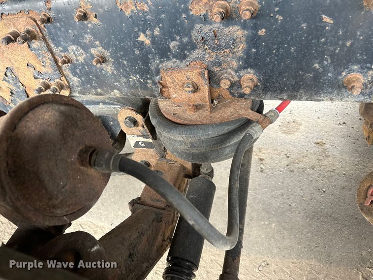 image for item DG0499 2007 Sterling LT9500 dump truck