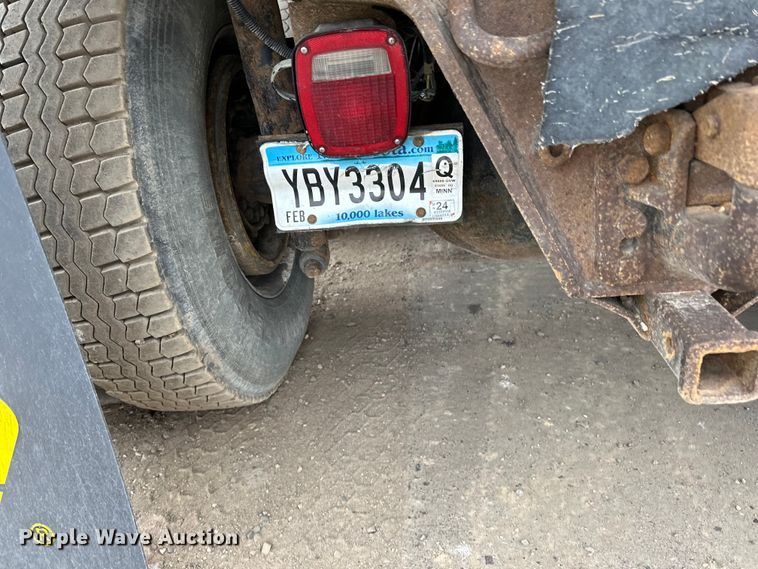 image for item DG0499 2007 Sterling LT9500 dump truck