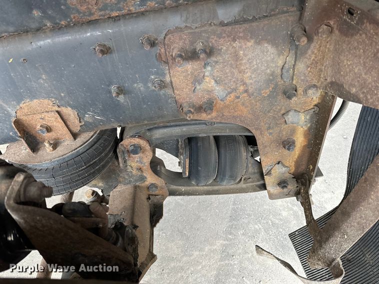 image for item DG0499 2007 Sterling LT9500 dump truck