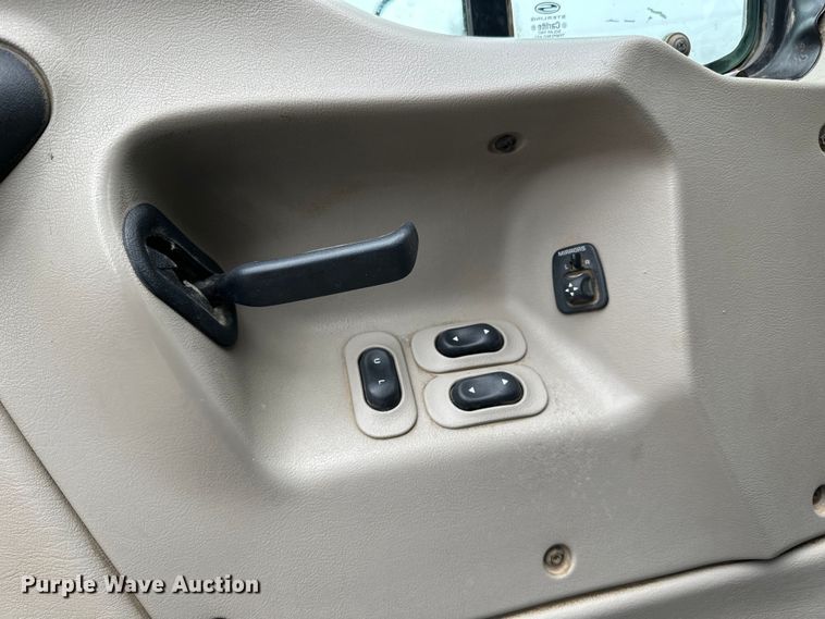 image for item DG0499 2007 Sterling LT9500 dump truck