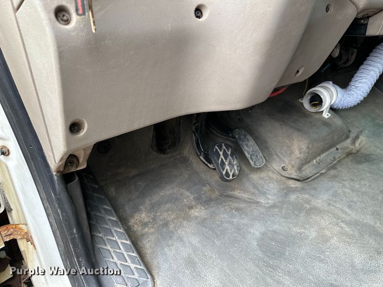 image for item DG0499 2007 Sterling LT9500 dump truck