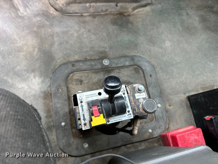 image for item DG0499 2007 Sterling LT9500 dump truck