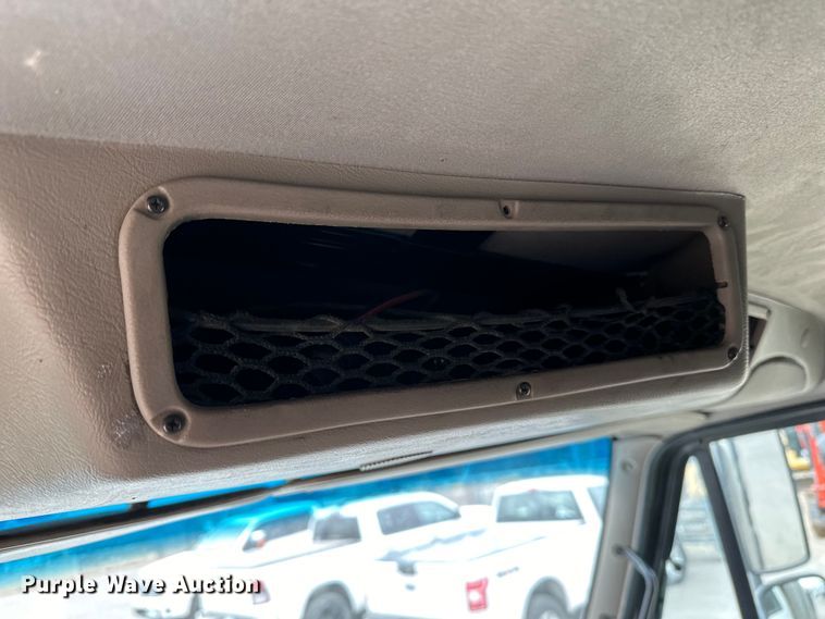 image for item DG0499 2007 Sterling LT9500 dump truck