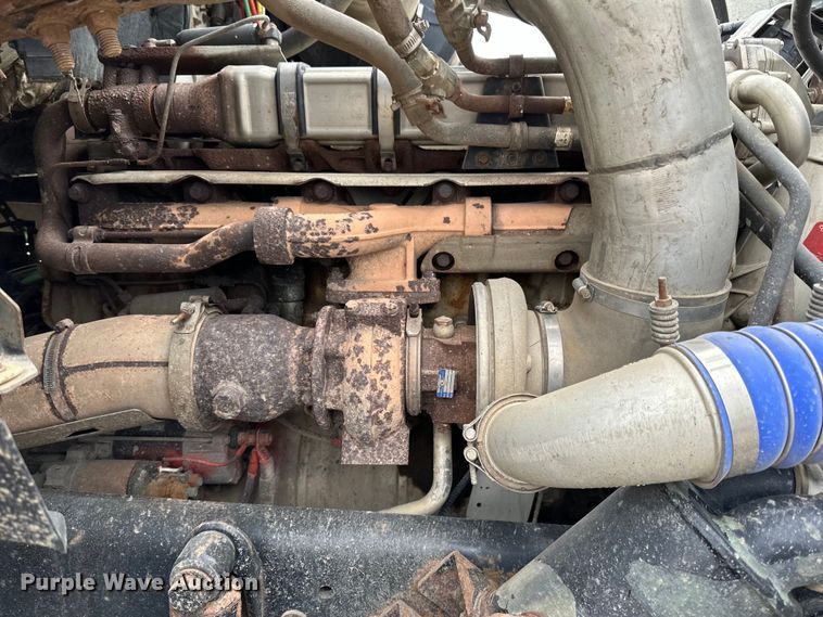 image for item DG0499 2007 Sterling LT9500 dump truck