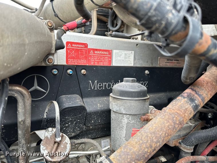 image for item DG0499 2007 Sterling LT9500 dump truck