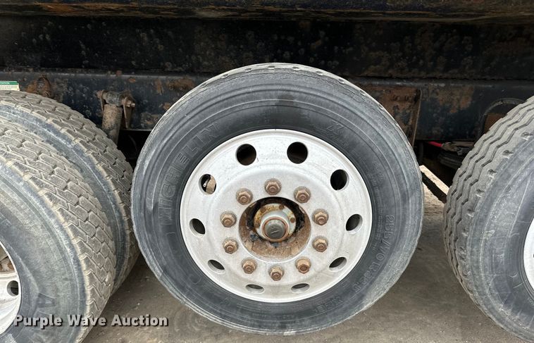 image for item DG0499 2007 Sterling LT9500 dump truck