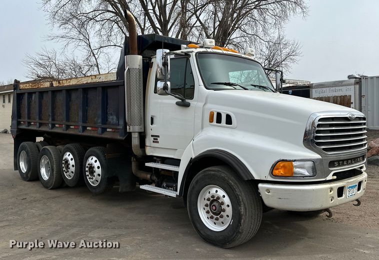 image for item DG0500 2007 Sterling LT9500 dump truck