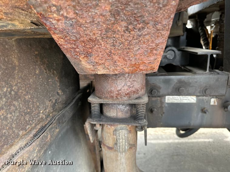 image for item DG0500 2007 Sterling LT9500 dump truck