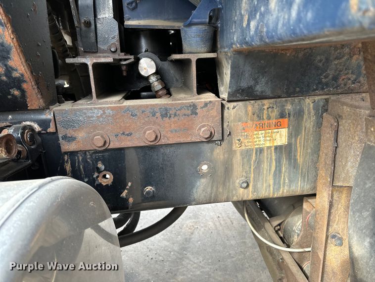 image for item DG0500 2007 Sterling LT9500 dump truck