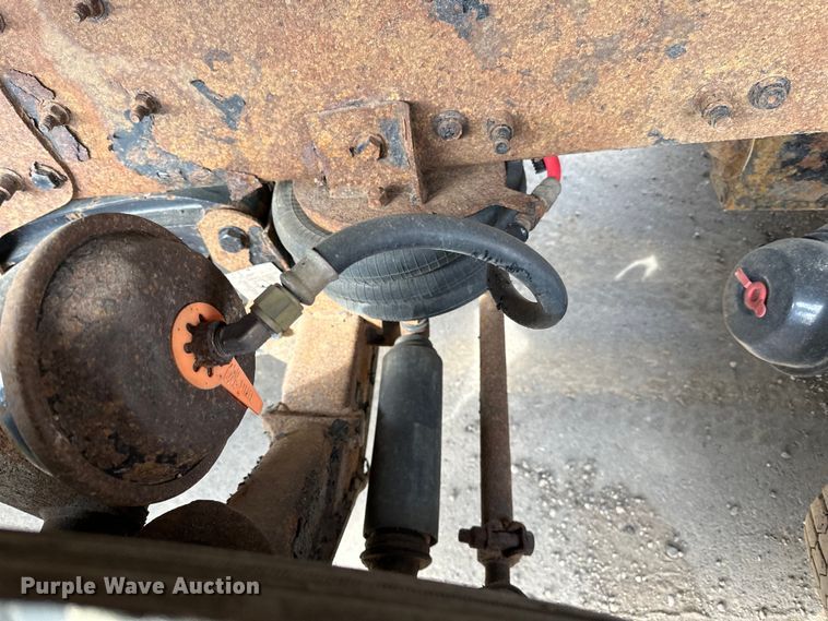 image for item DG0500 2007 Sterling LT9500 dump truck