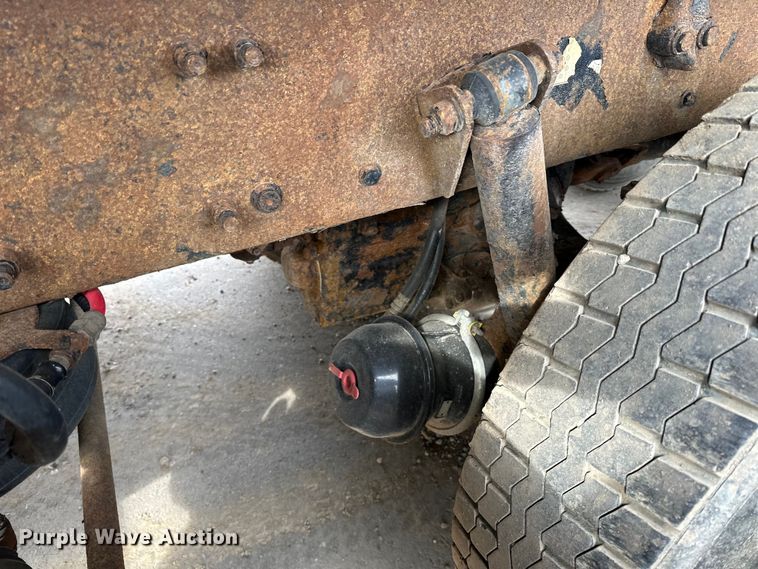 image for item DG0500 2007 Sterling LT9500 dump truck