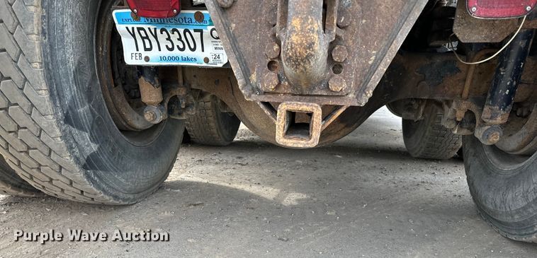 image for item DG0500 2007 Sterling LT9500 dump truck