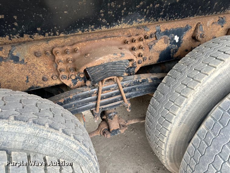 image for item DG0500 2007 Sterling LT9500 dump truck