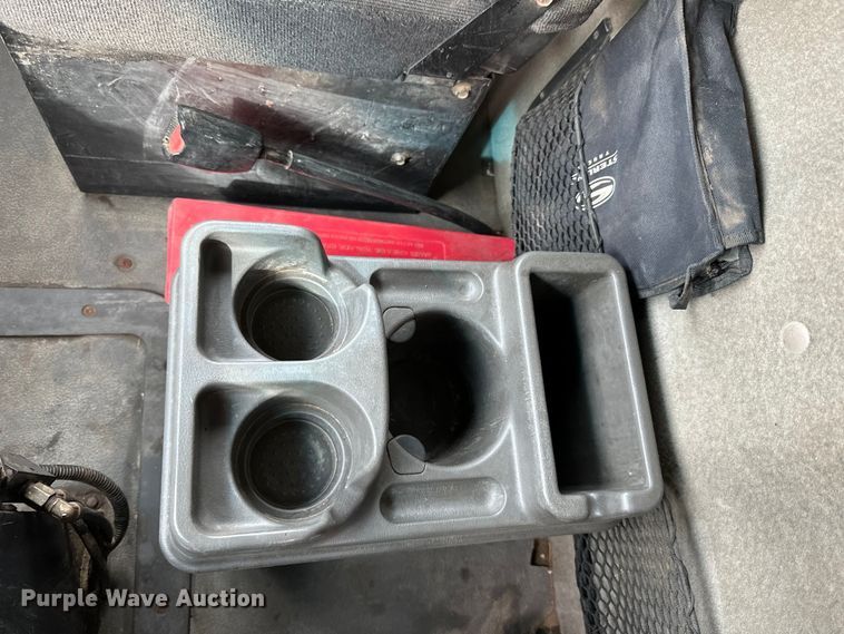 image for item DG0500 2007 Sterling LT9500 dump truck